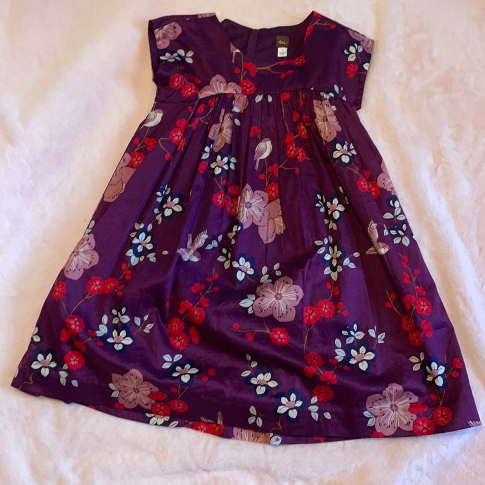Cute girls plum colored floral dress.
